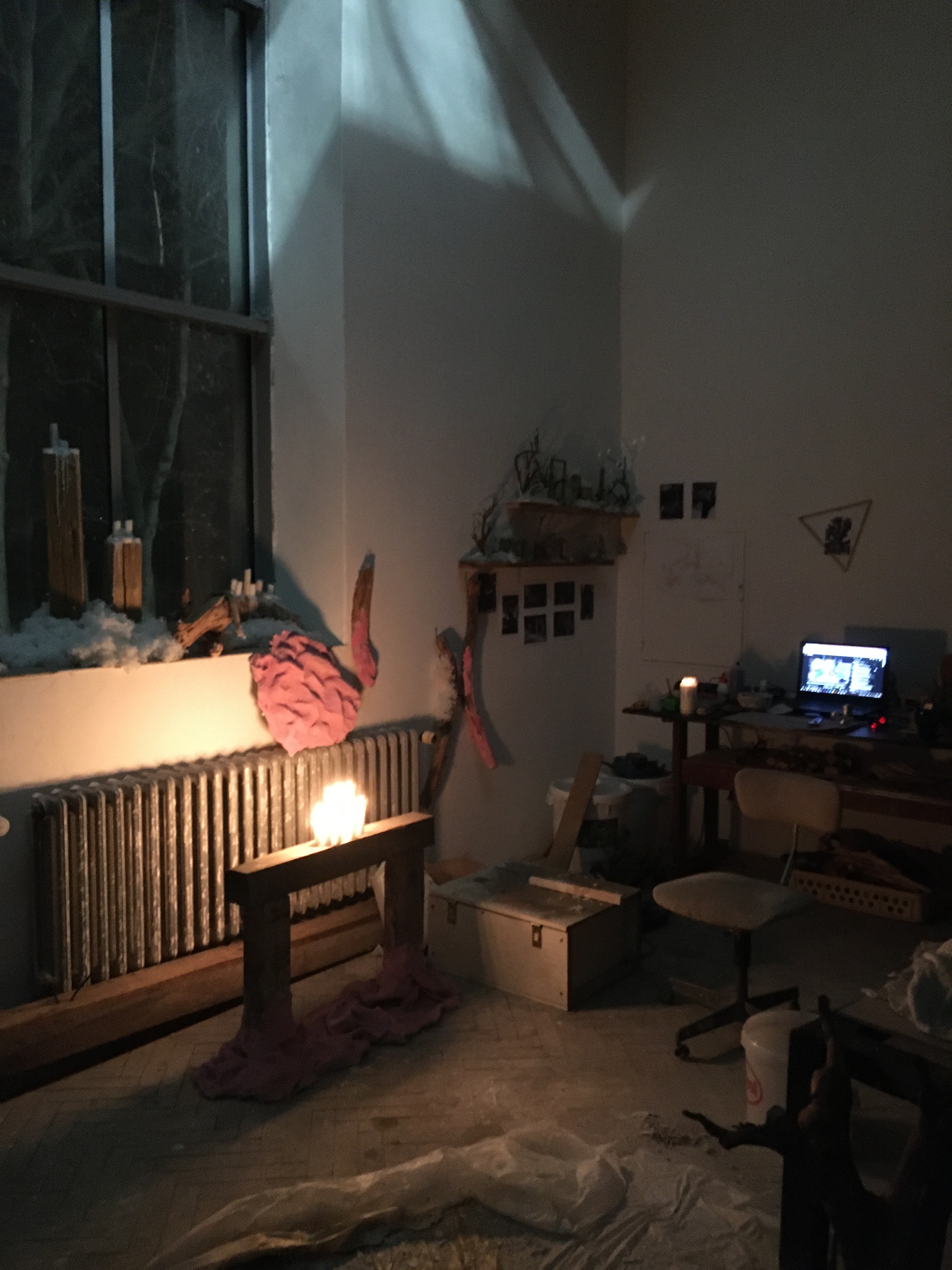 Shrine 2022 sancuary fineart sculpture
contemporaryart conteporarysculpture
by AnnExcendent lovely candle wood asthetics tree wax
Radek Směták